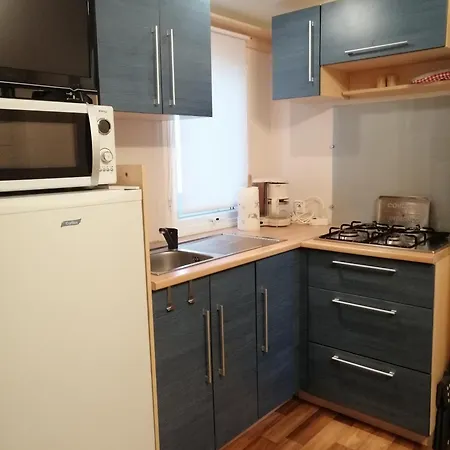 L'Embrun Des Pins, Mobile Home *